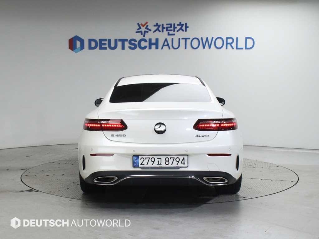 벤츠 E 클래스 E-클래스 W213 E450 4MATIC 쿠페 이미지 5
