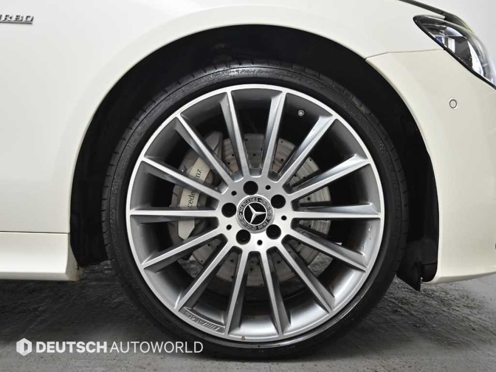 벤츠 E 클래스 E-클래스 W213 E450 4MATIC 쿠페 이미지 6