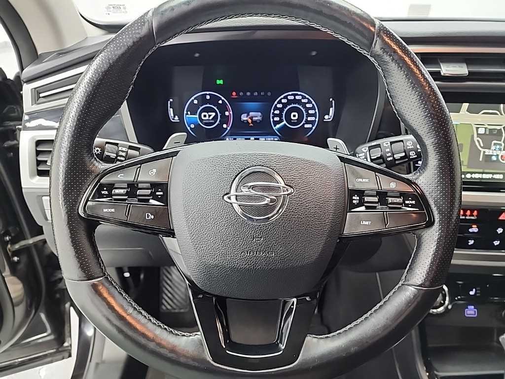KG모빌리티(쌍용) 코란도 뷰티풀코란도 2WD 디젤 1.6 딜라이트 이미지 9