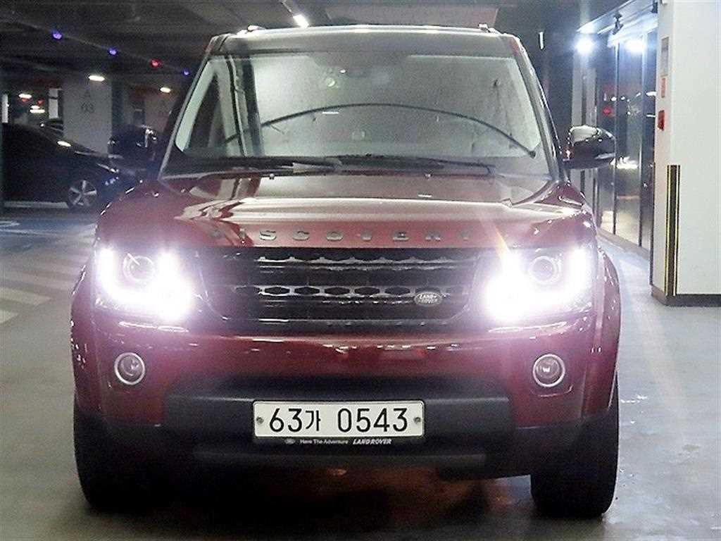 랜드로버 디스커버리 디스커버리4 3.0 SDV6 SE 이미지 2