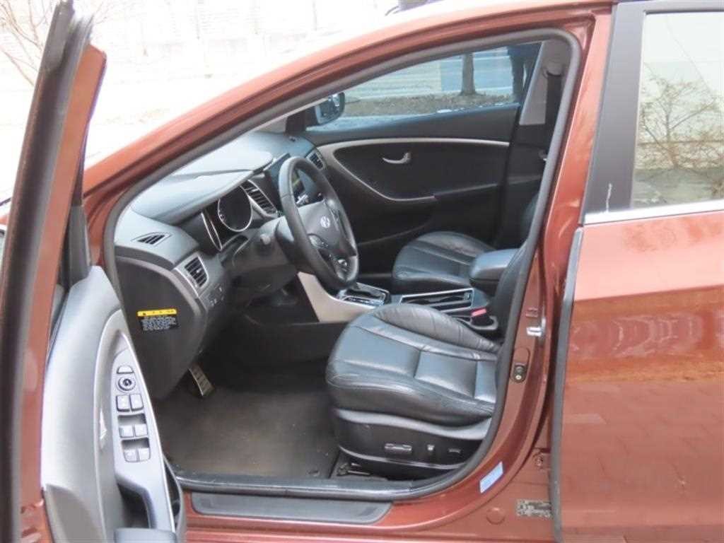 현대 i30 뉴 i30 1.6 VGT 익스트림 이미지 13