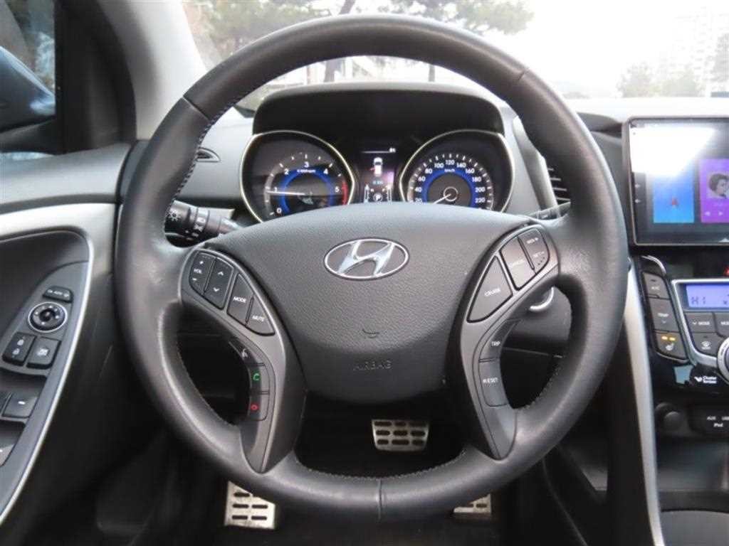 현대 i30 뉴 i30 1.6 VGT 익스트림 이미지 16
