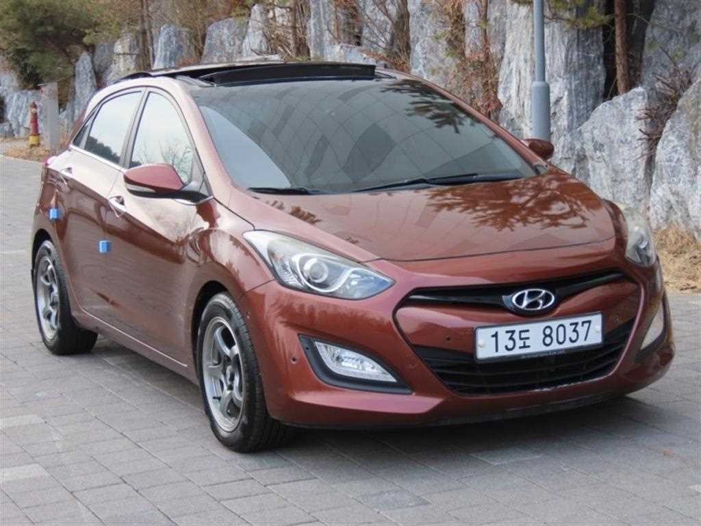 현대 i30 뉴 i30 1.6 VGT 익스트림 이미지 2