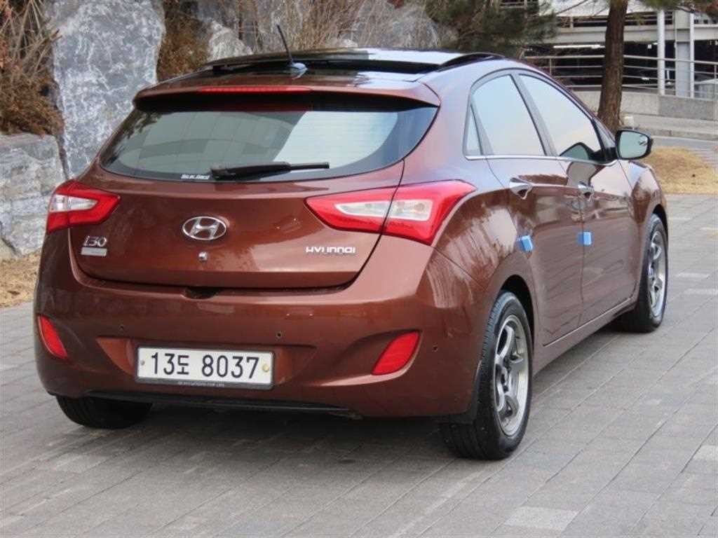 현대 i30 뉴 i30 1.6 VGT 익스트림 이미지 3