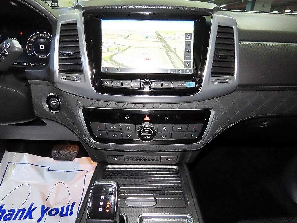 KG모빌리티(쌍용) 렉스턴 올 뉴 렉스턴 (Y450) 디젤 2.2 2WD 프레스티지 이미지 11