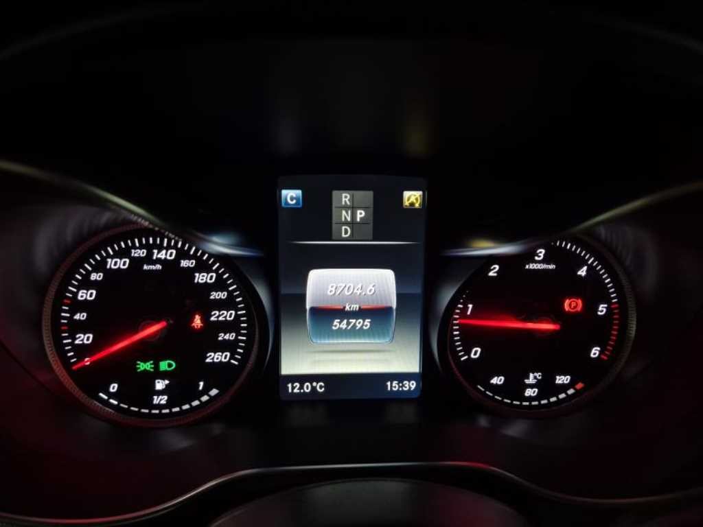 벤츠 GLC 클래스 GLC클래스 X253 GLC 220 d 4MATIC 쿠페 이미지 14
