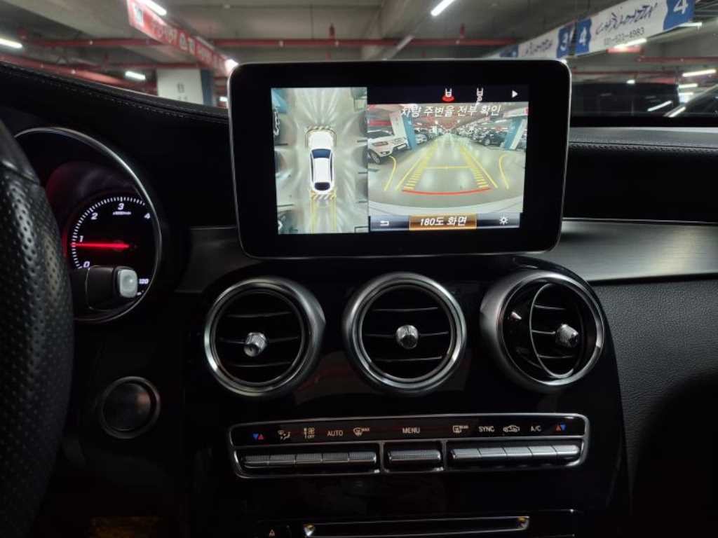 벤츠 GLC 클래스 GLC클래스 X253 GLC 220 d 4MATIC 쿠페 이미지 16
