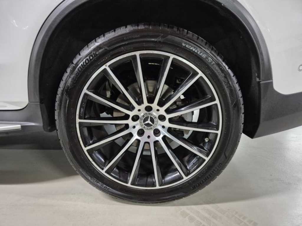 벤츠 GLC 클래스 GLC클래스 X253 GLC 220 d 4MATIC 쿠페 이미지 20