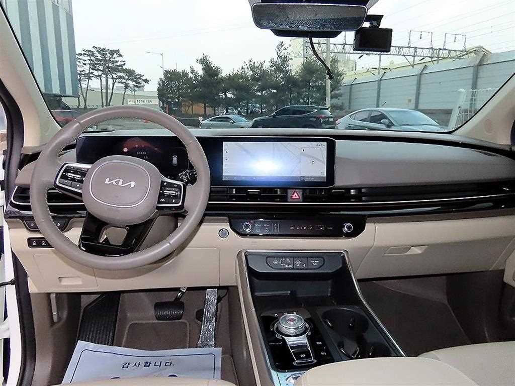 기아 카니발 더 뉴 카니발 4세대 가솔린 9인승 하이리무진 시그니처 이미지 8