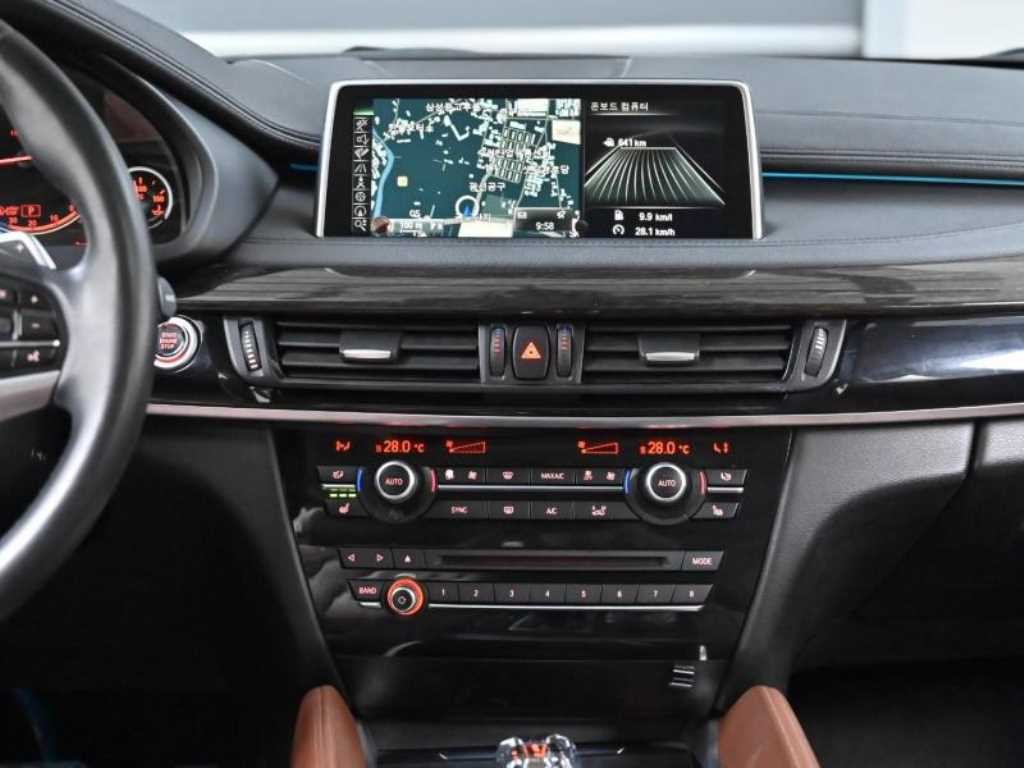 BMW X6 X6 (F16) xDrive 30d 이미지 14