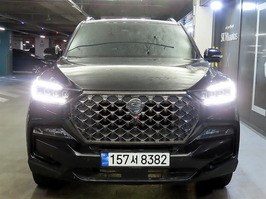 KG모빌리티(쌍용) 렉스턴 올 뉴 렉스턴 (Y450) 디젤 2.2 4WD 더 블랙 이미지 2