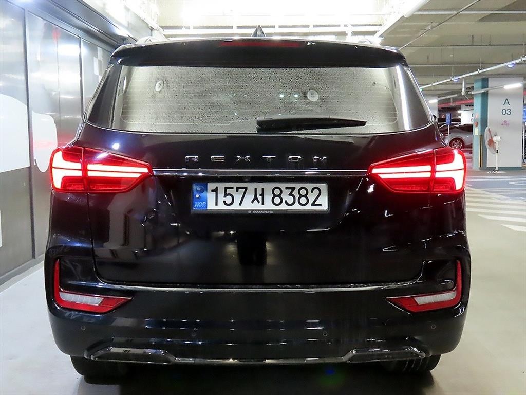 KG모빌리티(쌍용) 렉스턴 올 뉴 렉스턴 (Y450) 디젤 2.2 4WD 더 블랙 이미지 5
