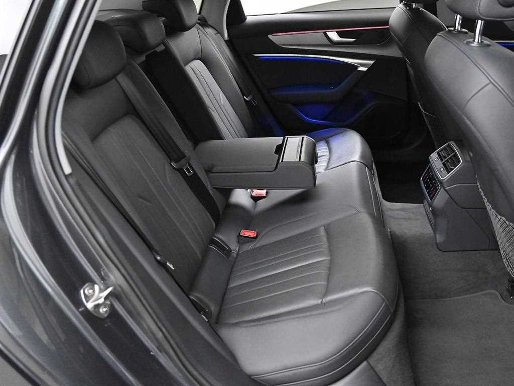 아우디 A6 A6 (C8) 45 TFSI 콰트로 이미지 12