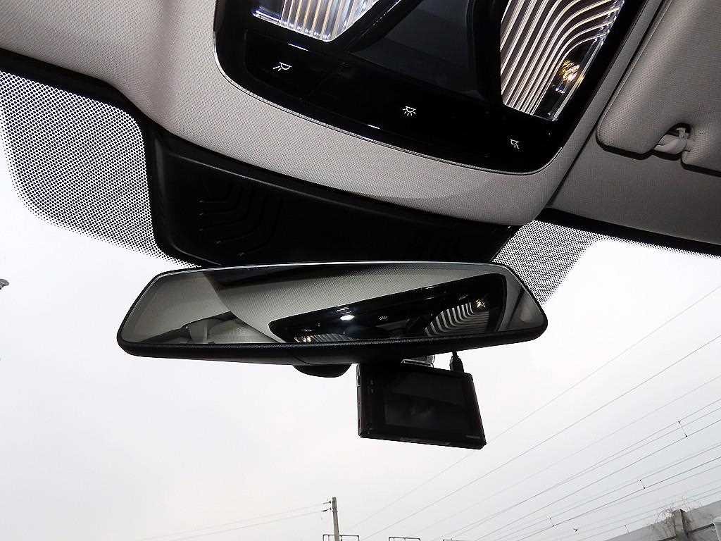 BMW 5시리즈 5시리즈 (G30) 520d xDrive 럭셔리 플러스 이미지 15