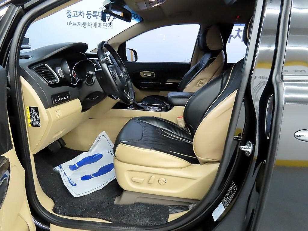 기아 카니발 더 뉴 카니발 디젤 9인승 하이리무진 노블레스 스페셜 이미지 5