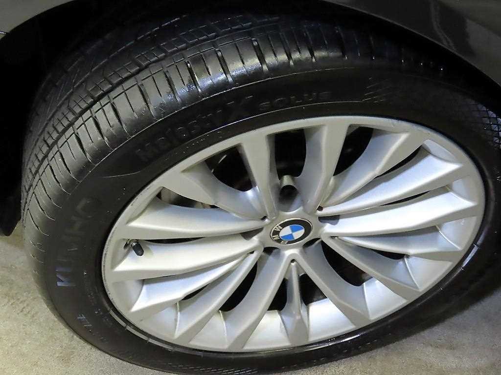 BMW 5시리즈 5시리즈 (G30) 523d 럭셔리 이미지 20