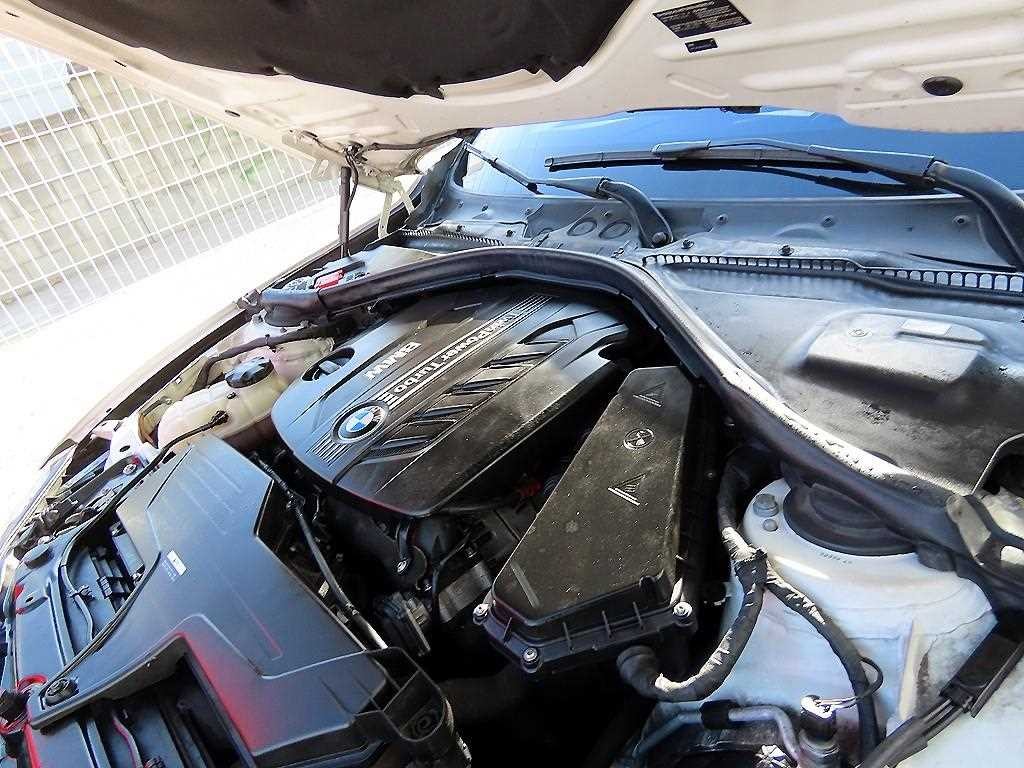 BMW 3시리즈 3시리즈 (F30) 320d xDrive 이미지 19