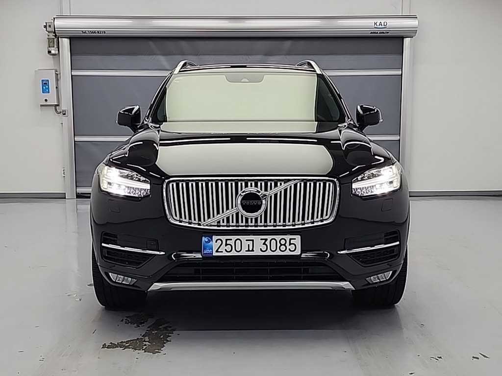 볼보 XC90 XC90 2세대 2.0 D5 AWD 모멘텀 이미지 2