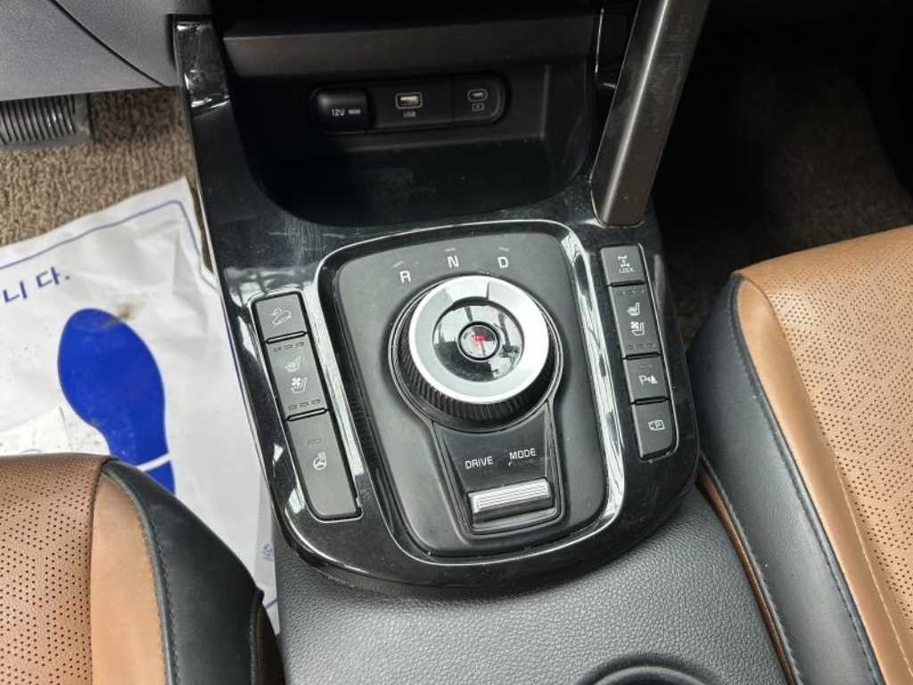 기아 셀토스 더 뉴 셀토스 가솔린 1.6 터보 4WD 그래비티 이미지 11