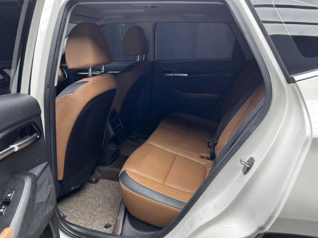 기아 셀토스 더 뉴 셀토스 가솔린 1.6 터보 4WD 그래비티 이미지 6