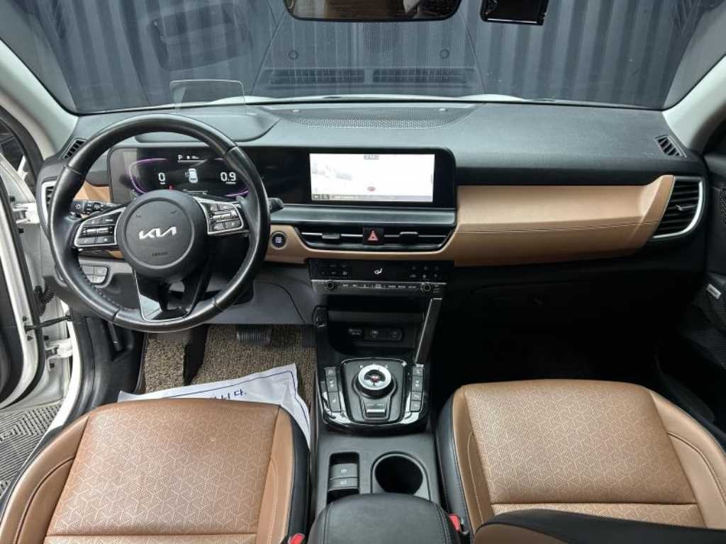 기아 셀토스 더 뉴 셀토스 가솔린 1.6 터보 4WD 그래비티 이미지 9