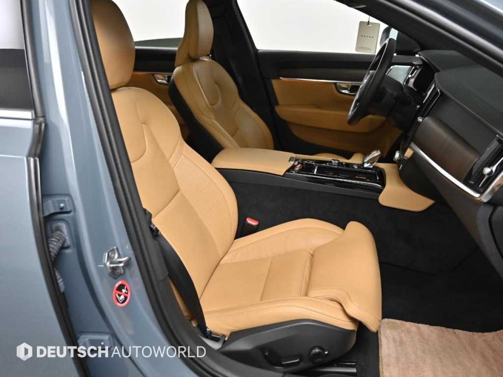 볼보 S90 T8 AWD 인스크립션 이미지 10