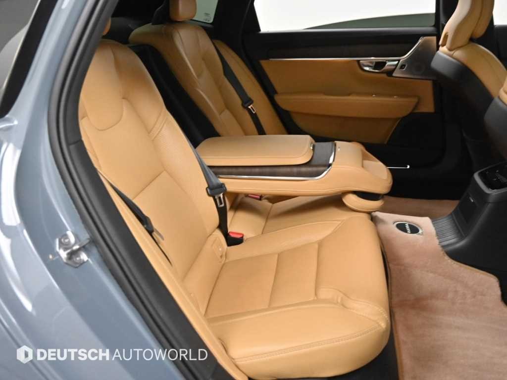 볼보 S90 T8 AWD 인스크립션 이미지 12