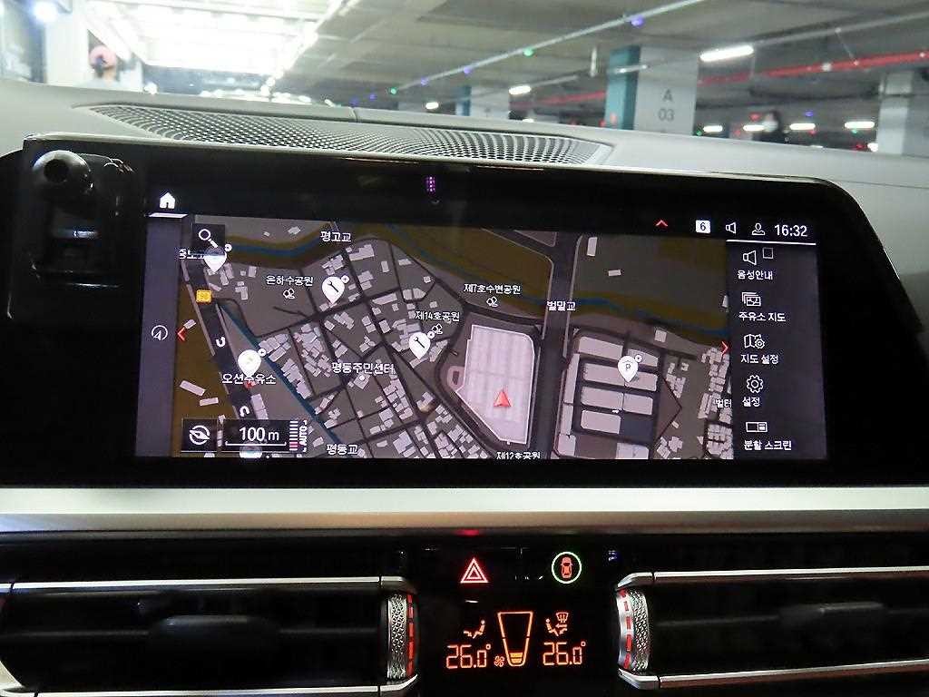BMW 3시리즈 M3 (F80, E90) M3 세단 컴패티션 이미지 13