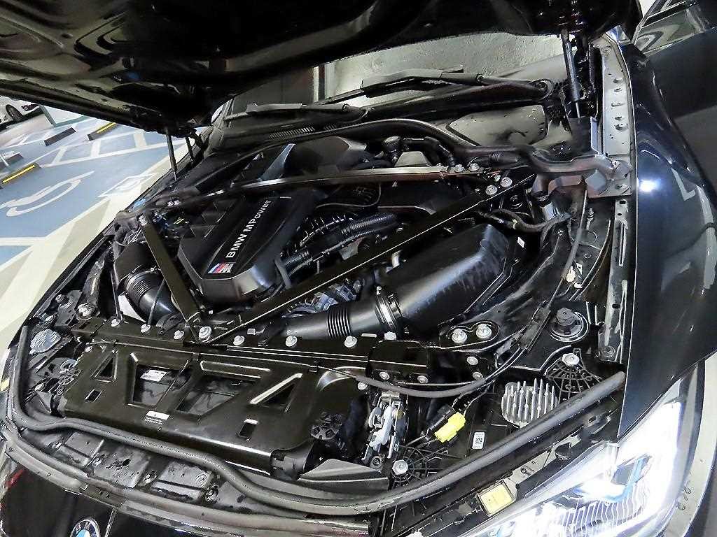 BMW 3시리즈 M3 (F80, E90) M3 세단 컴패티션 이미지 19