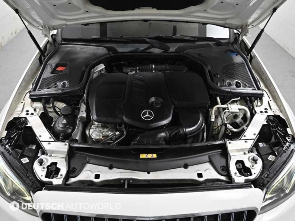 벤츠 E 클래스 E-클래스 W213 E220d 아방가르드 이미지 6