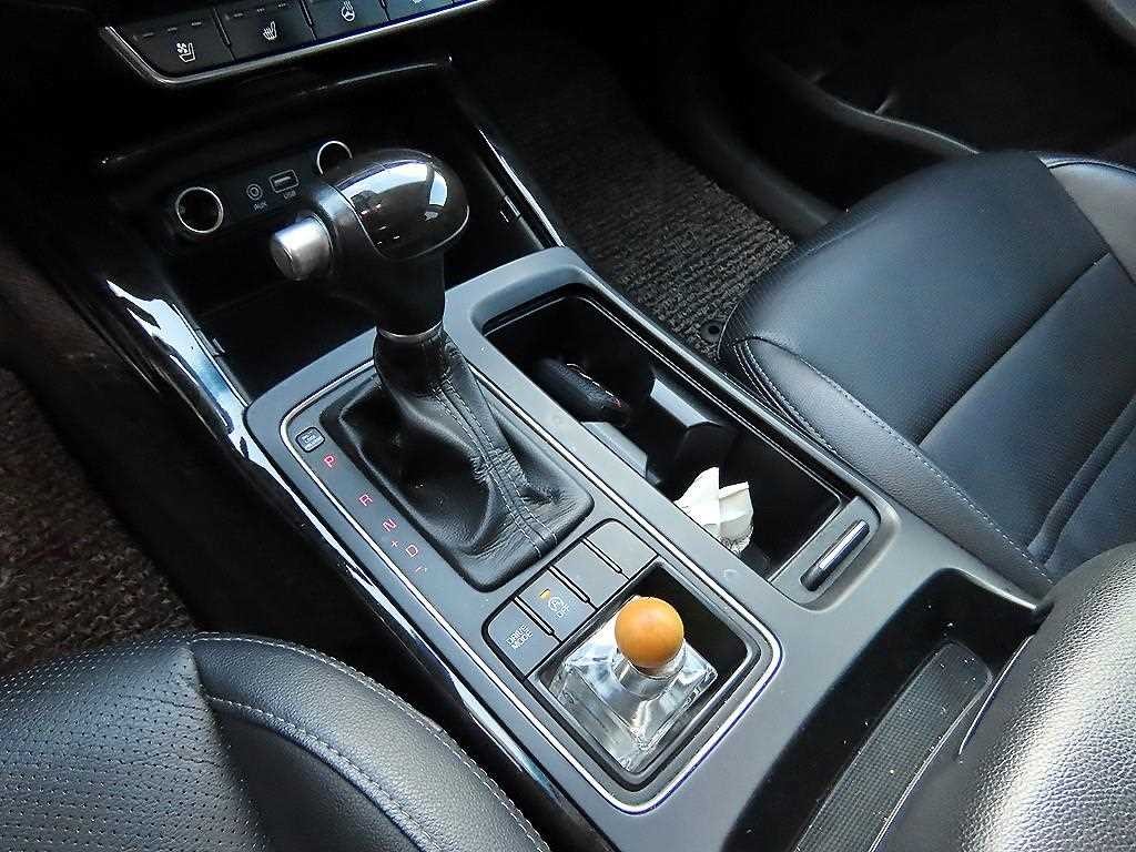 기아 쏘렌토 올 뉴 쏘렌토 디젤 2WD 2.2 프레스티지 이미지 8
