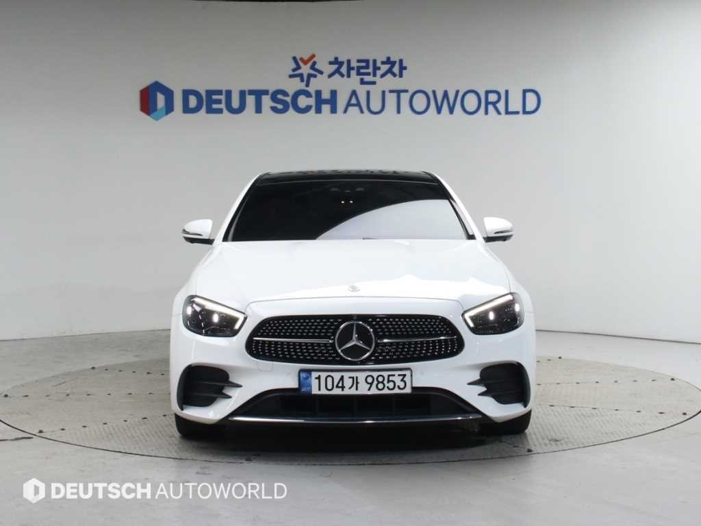 벤츠 E 클래스 E-클래스 W213 E350 4MATIC AMG LINE 이미지 3