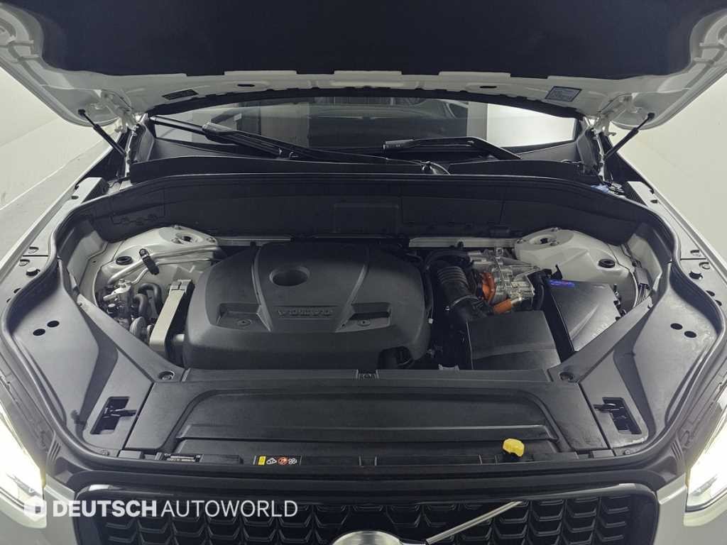 볼보 XC90 XC90 2세대 2.0 T8 AWD R-디자인 이미지 6