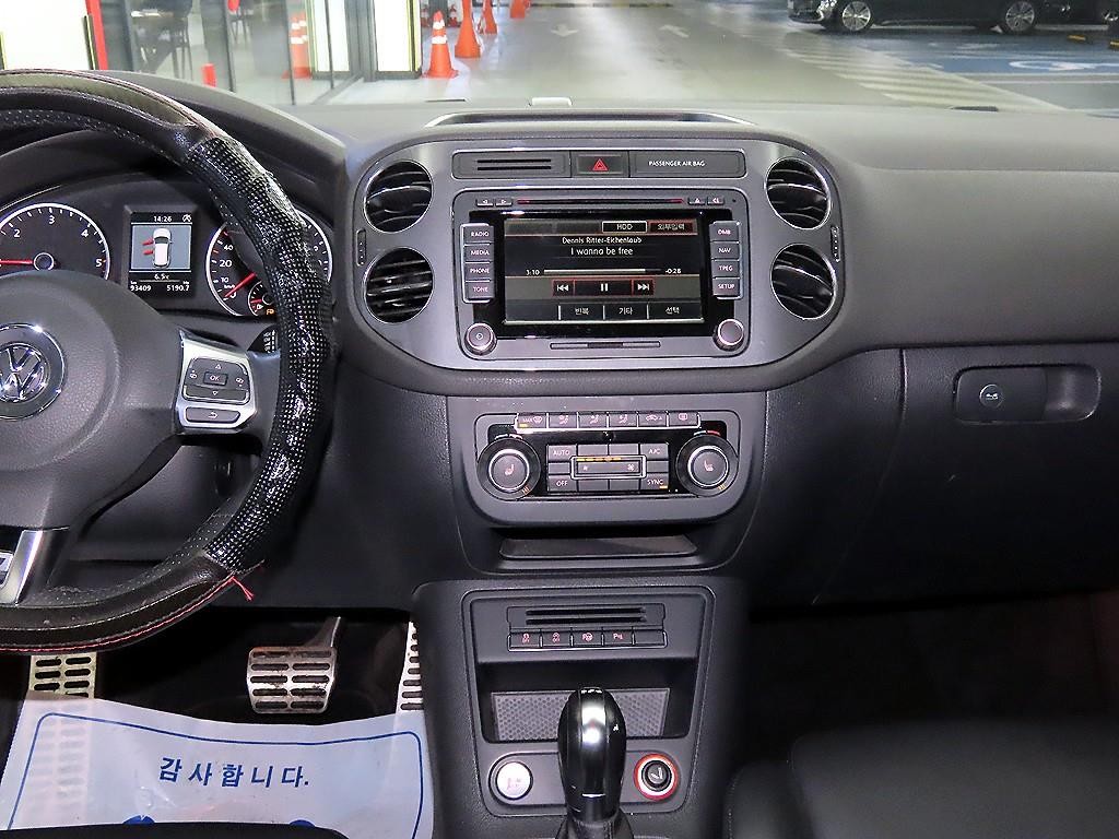 폭스바겐 티구안 뉴티구안 2.0 TDI R-라인 이미지 11