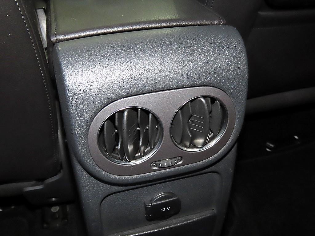 폭스바겐 티구안 뉴티구안 2.0 TDI R-라인 이미지 13
