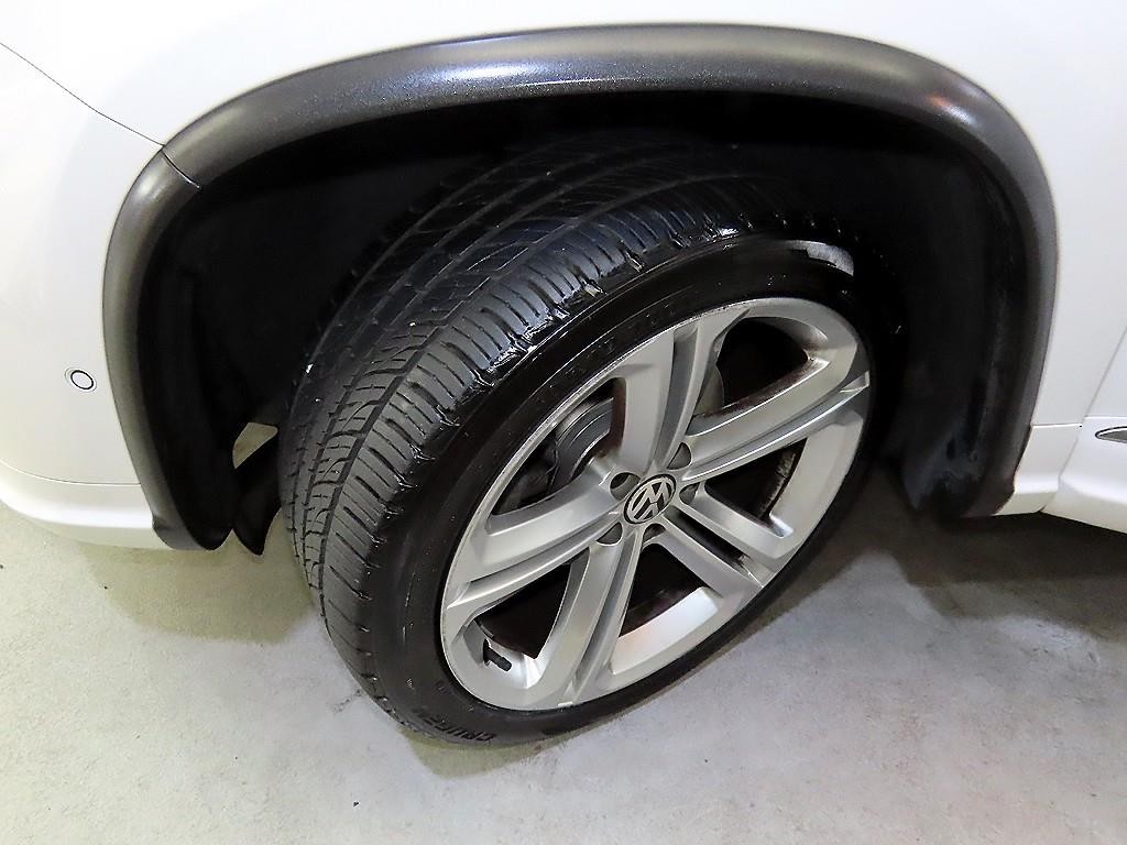 폭스바겐 티구안 뉴티구안 2.0 TDI R-라인 이미지 20