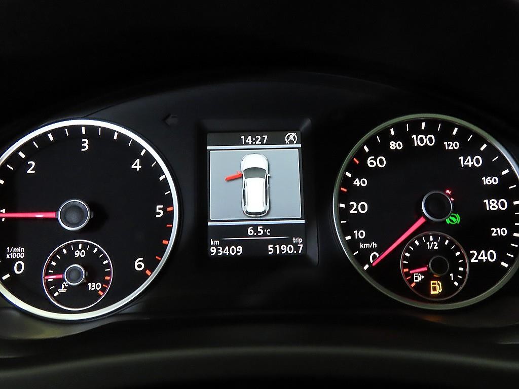 폭스바겐 티구안 뉴티구안 2.0 TDI R-라인 이미지 9