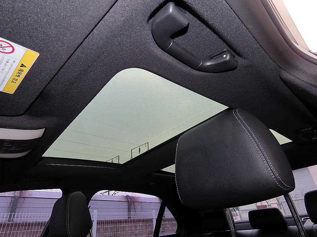 벤츠 E 클래스 E-클래스 W212 E300 블루텍 하이브리드 이미지 17