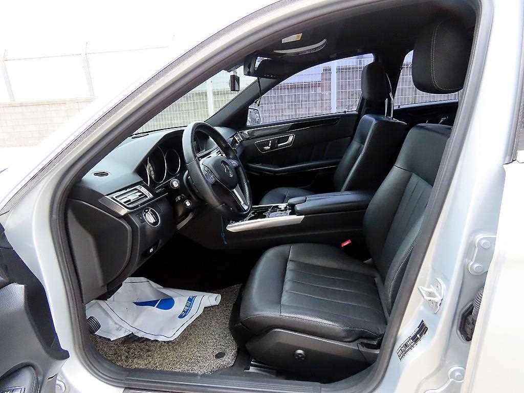 벤츠 E 클래스 E-클래스 W212 E300 블루텍 하이브리드 이미지 5