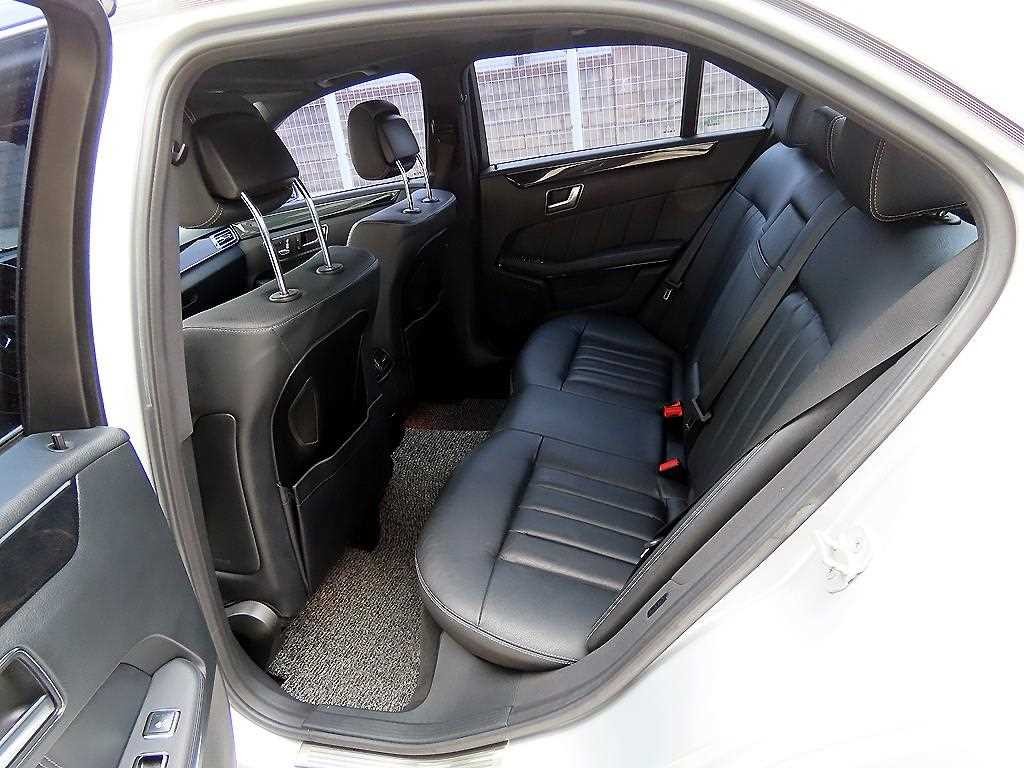 벤츠 E 클래스 E-클래스 W212 E300 블루텍 하이브리드 이미지 6