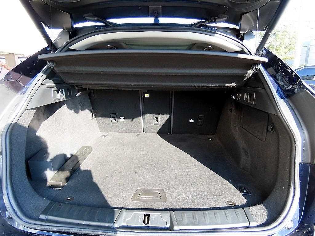 재규어 F-PACE 20d 프레스티지 이미지 18
