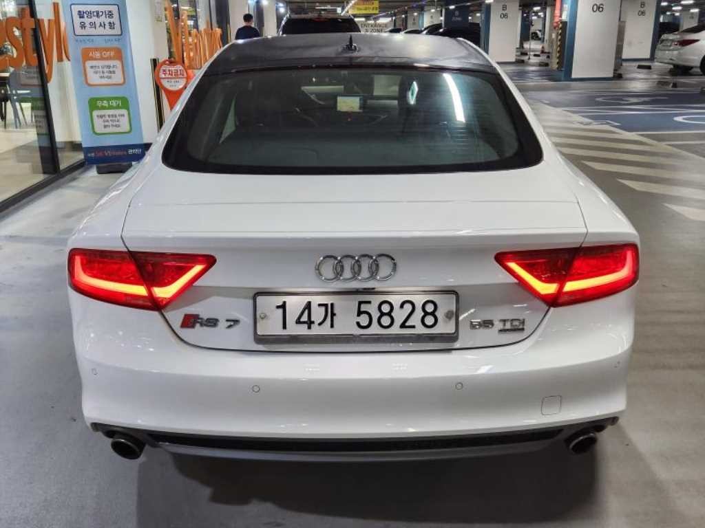 아우디 A7 55 TDI 콰트로 이미지 4