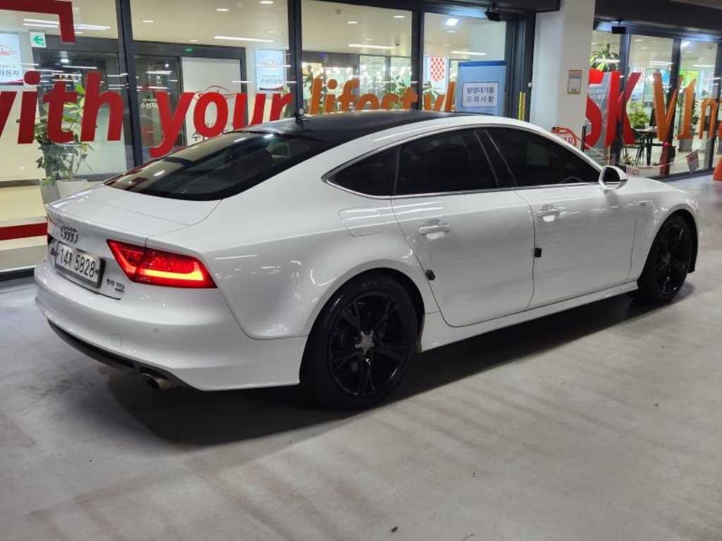 아우디 A7 55 TDI 콰트로 이미지 5