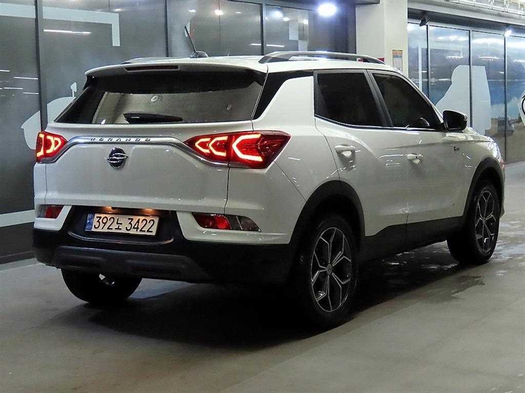 KG모빌리티(쌍용) 코란도 뷰티풀코란도 2WD 가솔린 1.5 C5 플러스 이미지 4