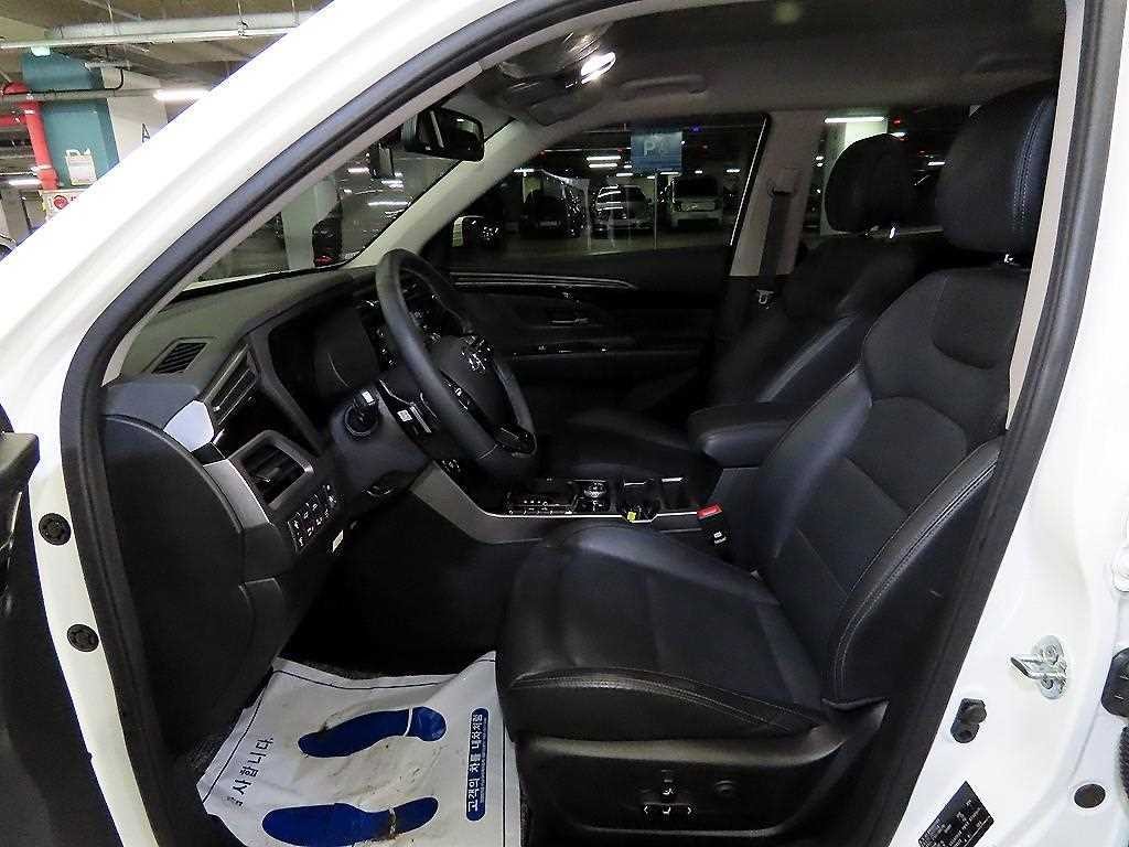 KG모빌리티(쌍용) 코란도 뷰티풀코란도 2WD 가솔린 1.5 C5 플러스 이미지 6
