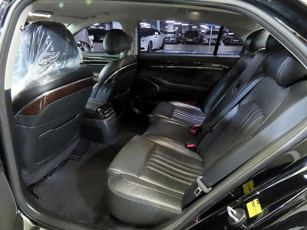 제네시스 EQ900 3.8 GDI AWD 프리미엄 럭셔리 이미지 7