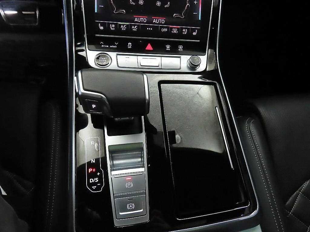 아우디 Q7 Q7 (4M) 55 TFSI 콰트로 프리미엄 이미지 12
