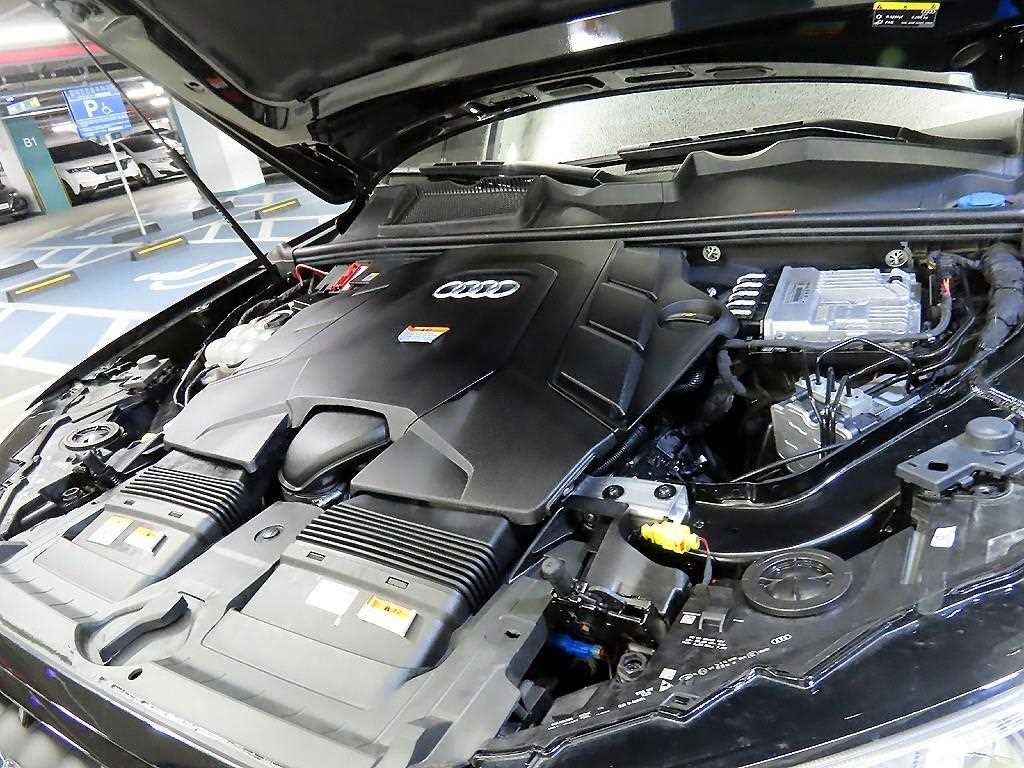아우디 Q7 Q7 (4M) 55 TFSI 콰트로 프리미엄 이미지 19