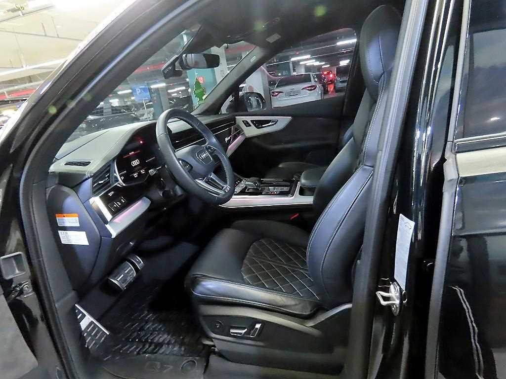 아우디 Q7 Q7 (4M) 55 TFSI 콰트로 프리미엄 이미지 6