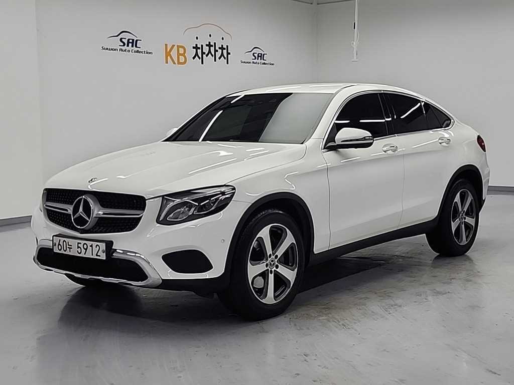 벤츠 GLC 클래스 GLC클래스 X253 GLC 300 4MATIC 쿠페 이미지 1